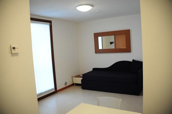 Imagen de la habitación del Suite Maria. Foto 15
