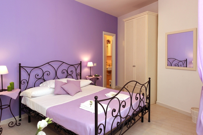 Imagen de la habitación del Suite Rome. Foto 8