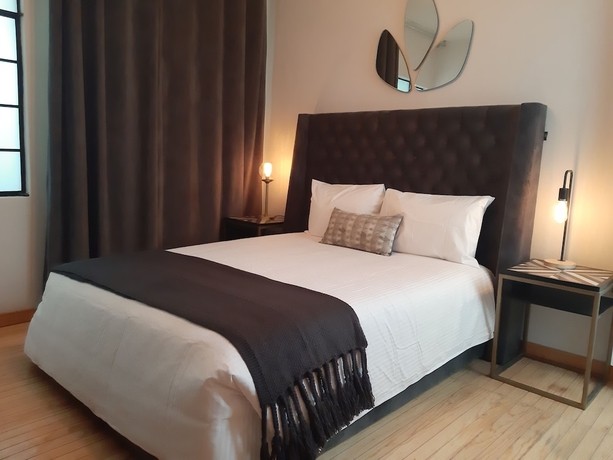 Imagen de la habitación del Suites Alcazar. Foto 2
