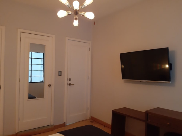 Imagen de la habitación del Suites Alcazar. Foto 7