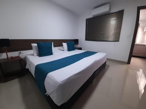 Imagen general del Suites Flora Loft Park. Foto 15