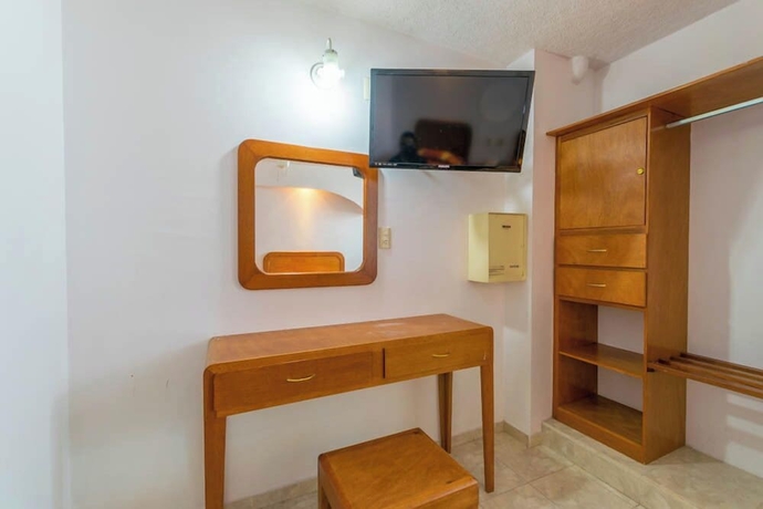 Imagen de la habitación del Suites Poliforum Inn, Le&oacute;n. Foto 9