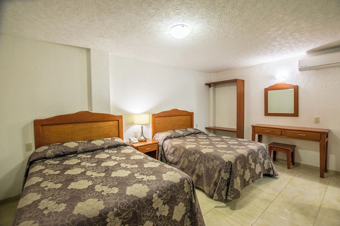 Imagen de la habitación del Suites Poliforum Inn, Le&oacute;n. Foto 11