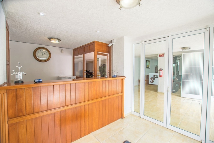 Imagen de los interiores del Suites Poliforum Inn, Le&oacute;n. Foto 14