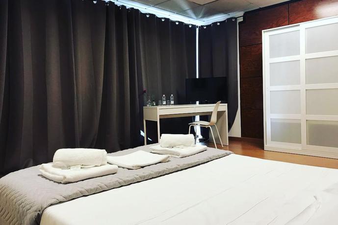 Imagen de la habitación del Suites Rooms Valencia. Foto 4