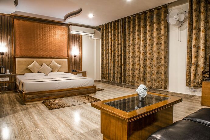 Imagen de la habitación del Sukhsagar Regency. Foto 20