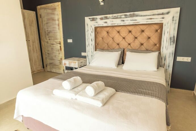 Imagen de la habitación del Sultan Hotel Kalkan. Foto 16