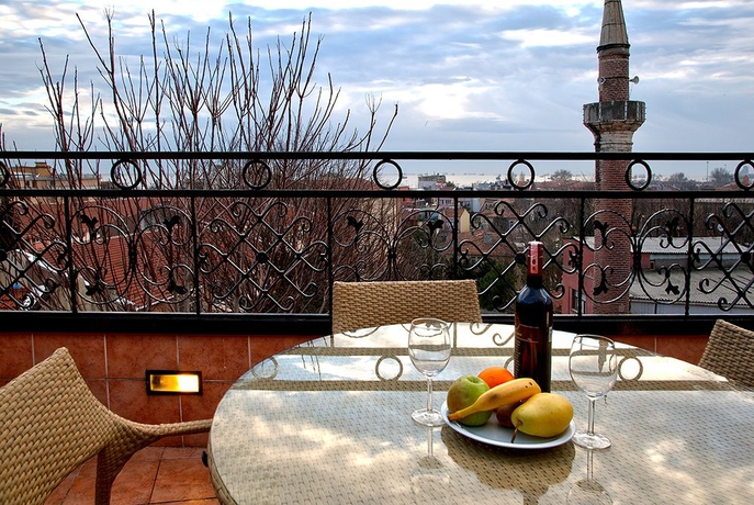 Imagen de los exteriores del Sultanahmet Suites. Foto 13