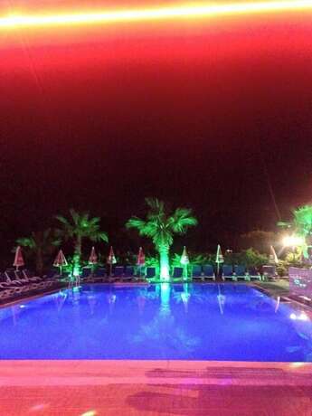 Imagen general del Sun Apartments, Marmaris. Foto 2