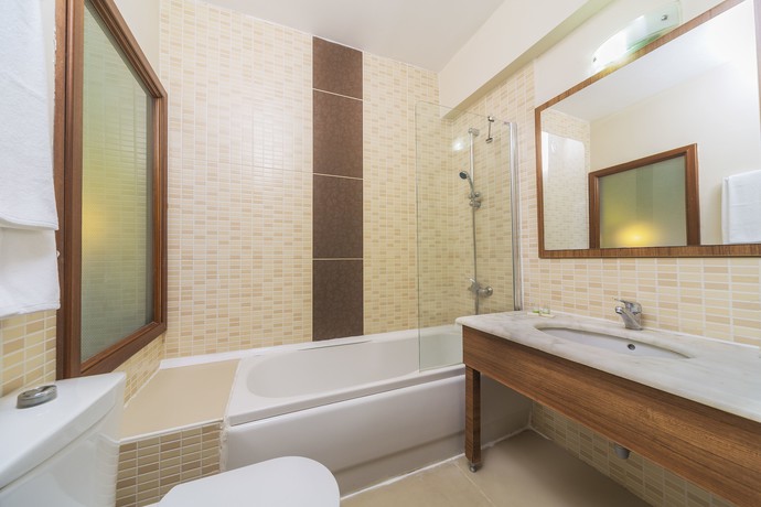 Imagen de la habitación del Sun Bay Park Hotel. Foto 7