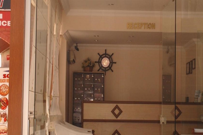 Imagen general del Sun Hotel By En Vie Beach - Adults Only. Foto 3