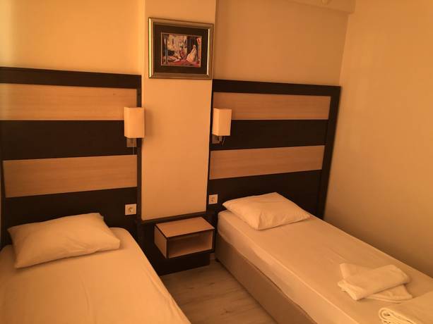 Imagen de la habitación del Sun Hotel. Foto 15