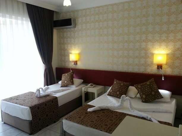 Imagen general del Sun Kiss Otel. Foto 9