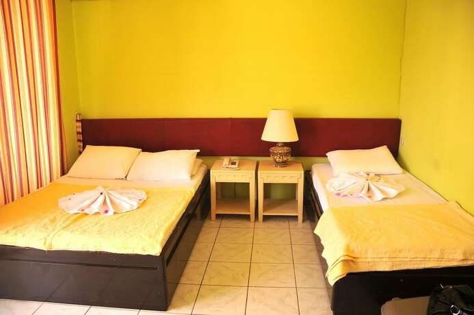 Imagen general del Sun Kiss Otel. Foto 10