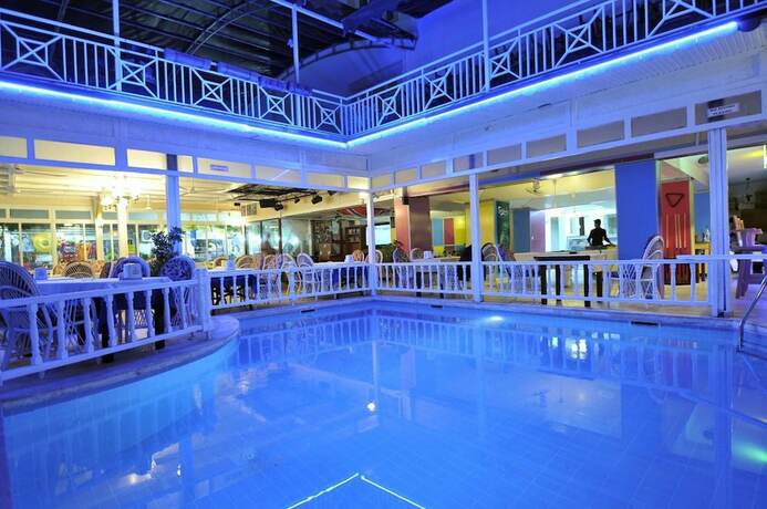 Imagen general del Sun Kiss Otel. Foto 18