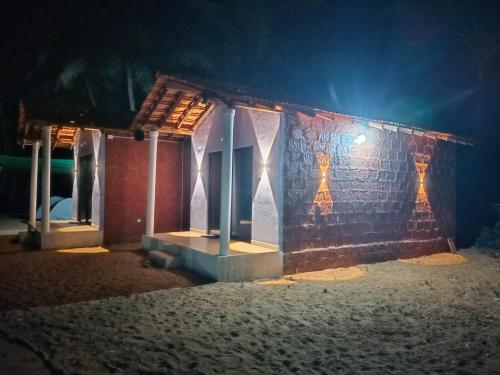 Imagen general del Sun Klssed Gokarna Beachside. Foto 7