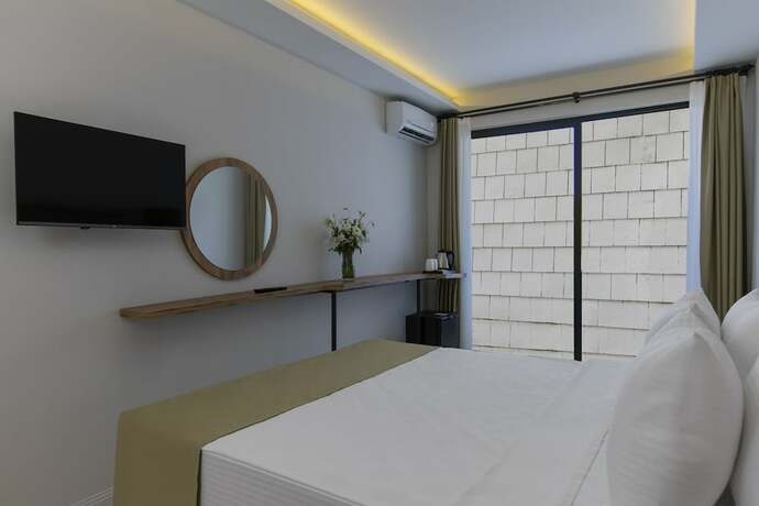 Imagen de la habitación del Sun Pearl Resort &Ccedil;eşme. Foto 19