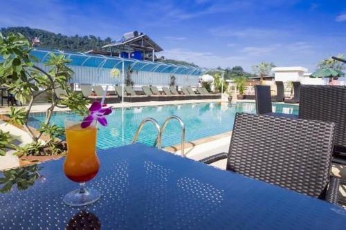 Imagen general del Sun Shine Patong. Foto 5