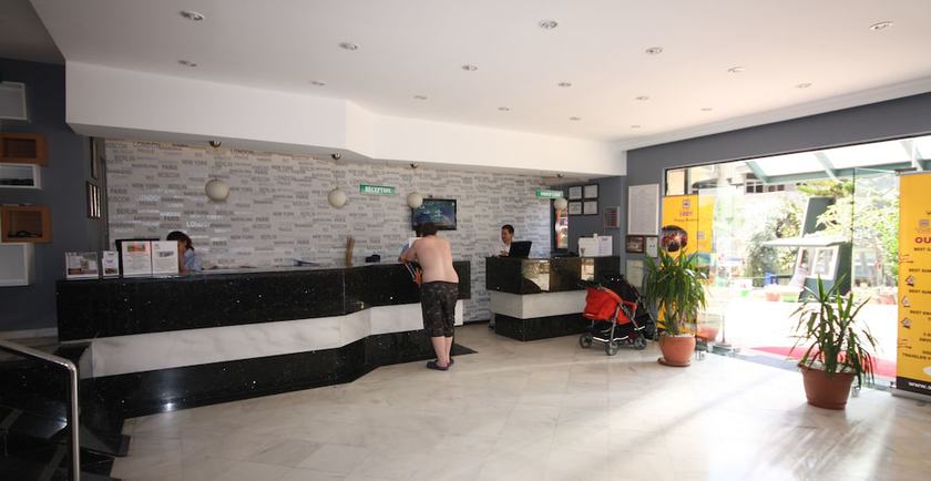 Imagen de los interiores del Sunpark Garden. Foto 17