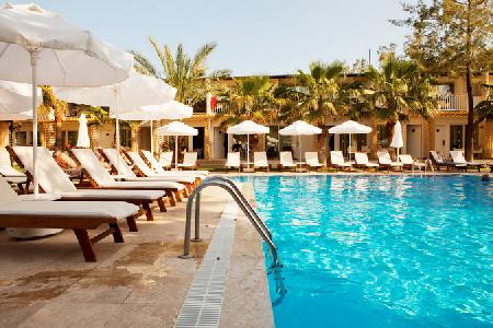 Imagen de la piscina del Sunprime Dogan Side Beach - Adults Only. Foto 6