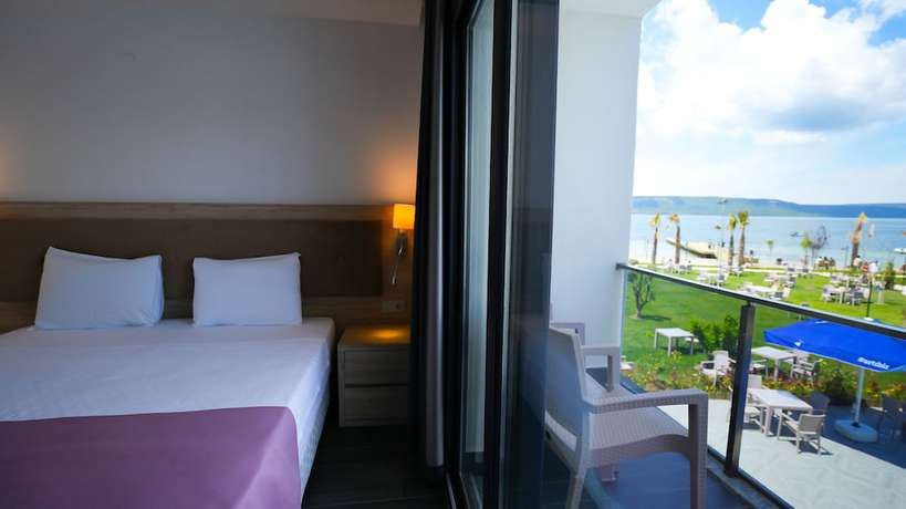 Imagen de la habitación del Sunsan Hotel. Foto 4