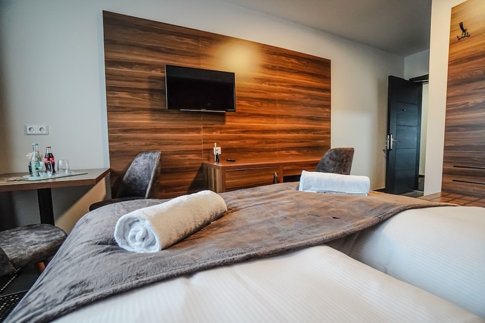 Imagen de la habitación del Sunset Hotel, Kelsterbach. Foto 3