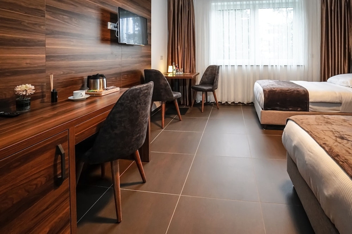 Imagen de la habitación del Sunset Hotel, Kelsterbach. Foto 11