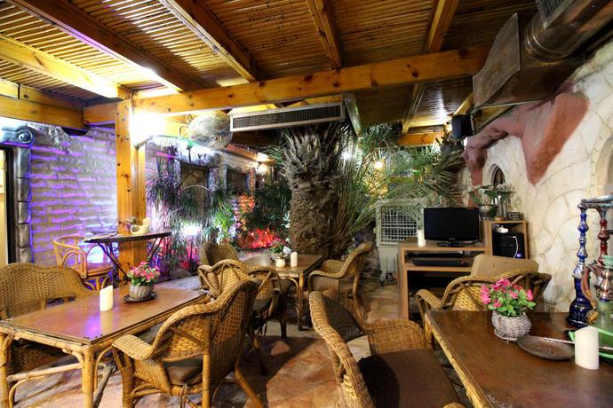 Imagen del bar/restaurante del Sunset Inn, EILAT. Foto 2