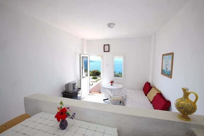 Imagen de los interiores del Sunset Mavi. Foto 19