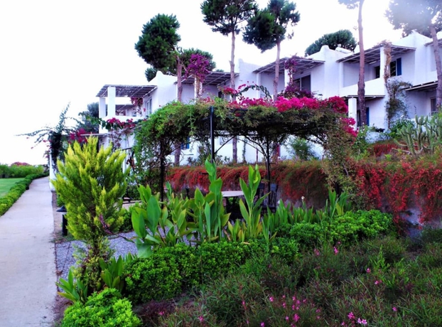 Imagen de los exteriores del Sunset Mavi. Foto 12