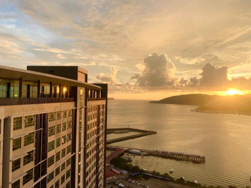 Imagen general del Sunset Seaview Vacation Condos @ Jesselton Quay. Foto 9