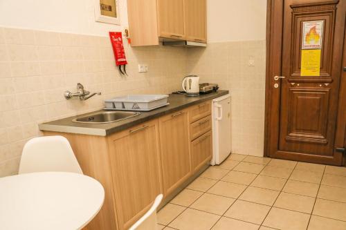 Imagen de la habitación del Sunset Studios & Apartments. Foto 4