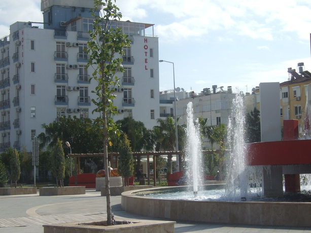 Imagen de los interiores del Suntalia Hotel. Foto 15