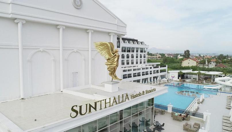 Imagen general del Sunthalia Hotels & Resorts Ultra All Inclusive Adults Only Party. Foto 10