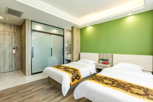 Imagen general del Suoxing Hotel Longxian Passenger Bus Station. Foto 5