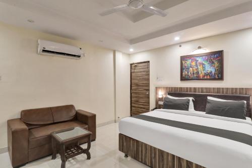 Imagen de la habitación del Super Townhouse Kankarbagh Formerly Kunwar Alcajars. Foto 19