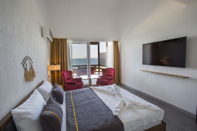 Imagen de la habitación del Surla Hotel. Foto 3