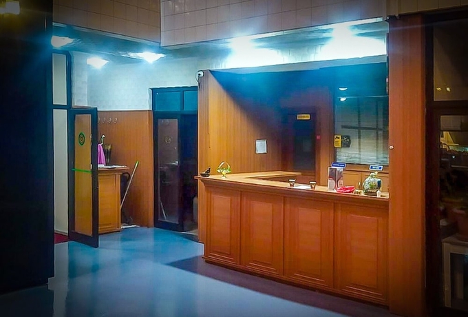 Imagen de los interiores del S&uuml;r&uuml;c&uuml; oteli. Foto 15