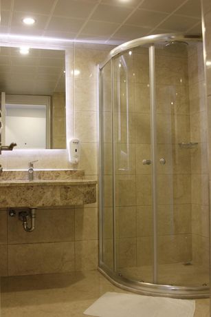 Imagen de la habitación del S&uuml;zer Resort Hotel. Foto 13