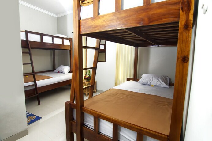 Imagen de la habitación del Suwardika Homestay & Dormitory. Foto 7