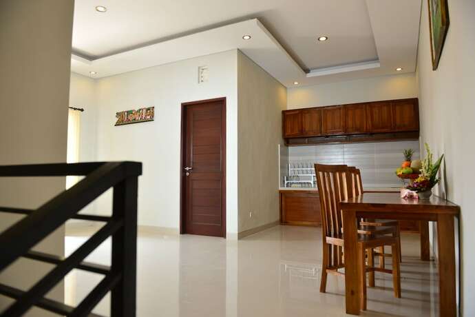 Imagen de los interiores del Suwardika Homestay & Dormitory. Foto 10