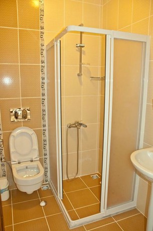 Imagen de la habitación del Suzanne Hotel. Foto 9