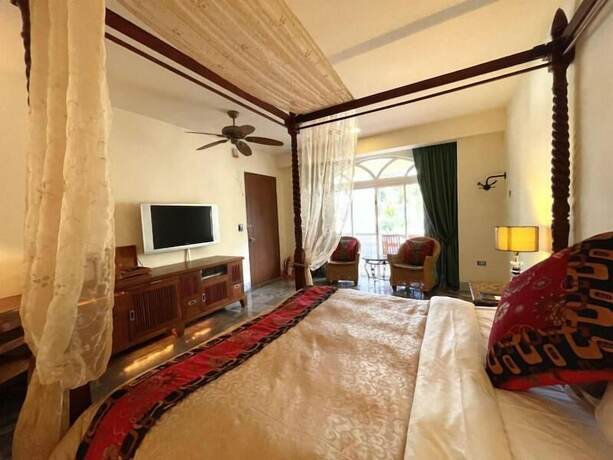 Imagen general del Swan Lake Villa Resort. Foto 4