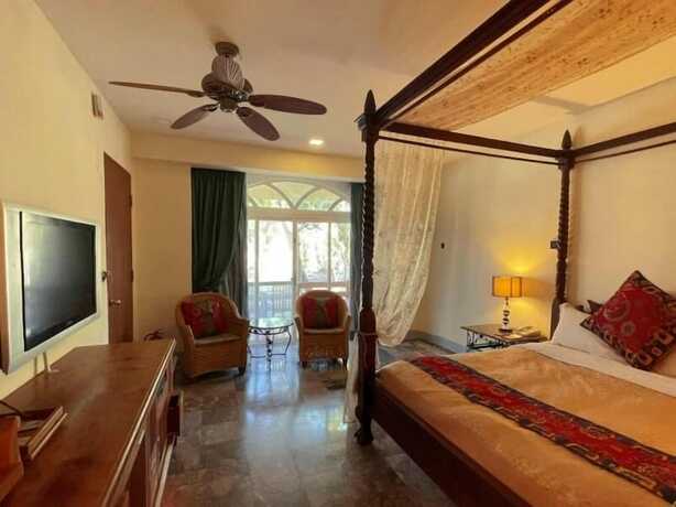 Imagen general del Swan Lake Villa Resort. Foto 17