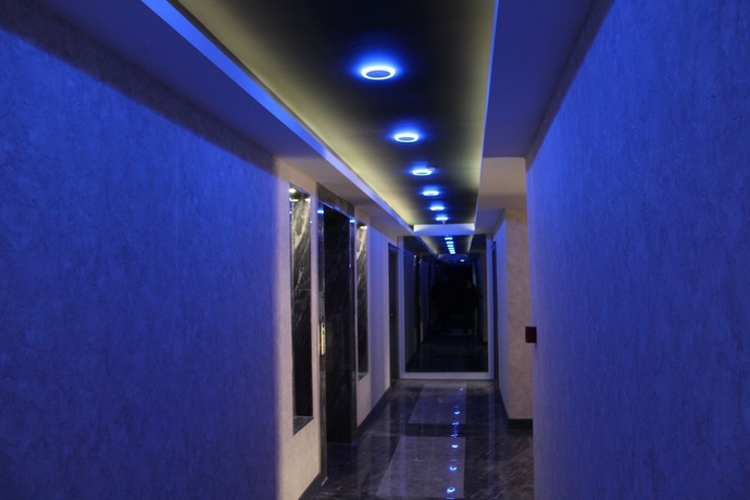 Imagen de los interiores del Sweet Home Alhamra. Foto 17