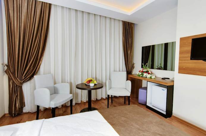 Imagen de la habitación del Swiss Inn Resort Hotel And Spa Ayas. Foto 11