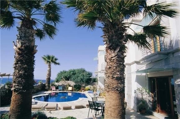 Imagen de los exteriores del Synosse Hotel Turgutreis. Foto 11