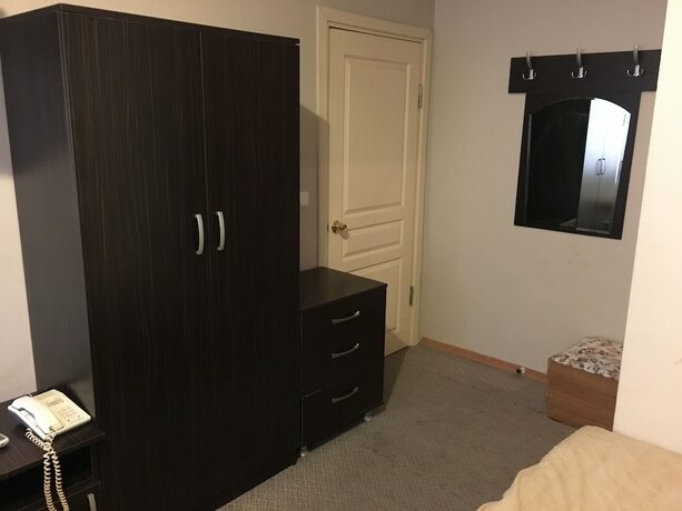Imagen de la habitación del TAC Pension. Foto 9