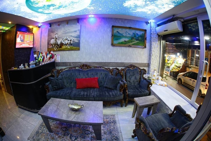 Imagen de los interiores del TAKSIM BRAND SUITE HOTEL. Foto 17