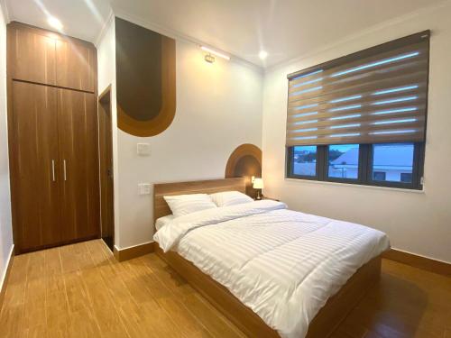 Imagen de la habitación del TEEN Hotel. Foto 14